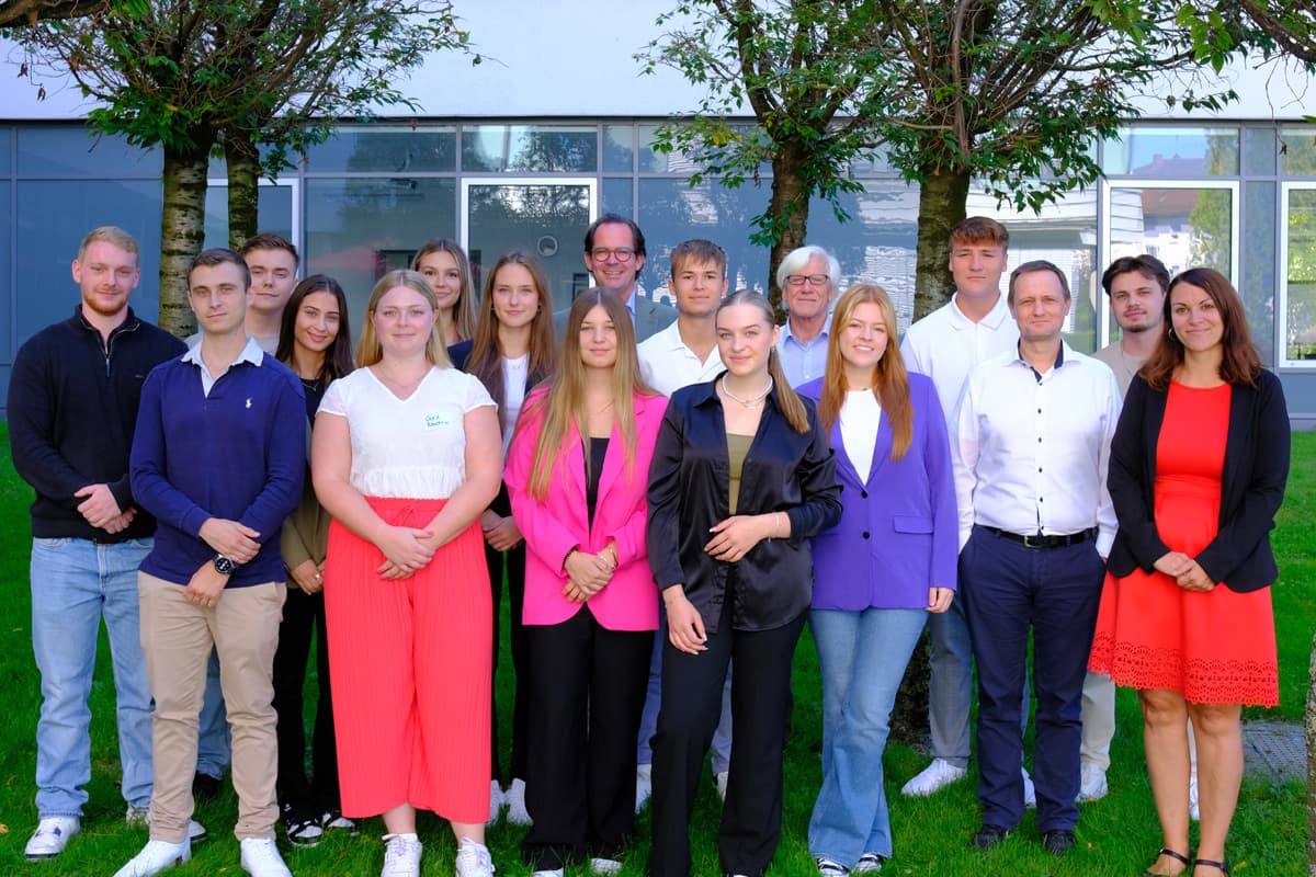 Ausbildungsbeginn 2023/24 bei REIFF