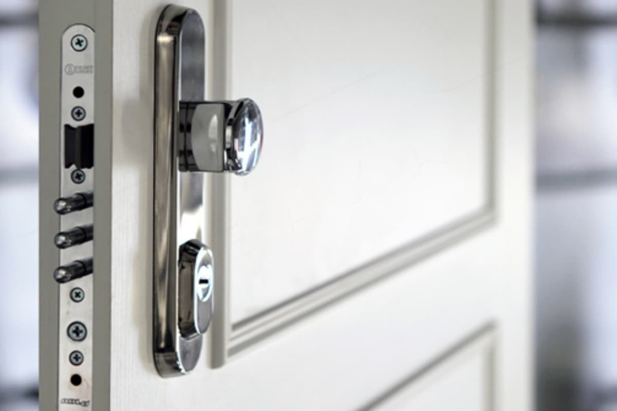 Peter Rapp unterstützt Sicherheitsinitiative für eigene 4 Wände