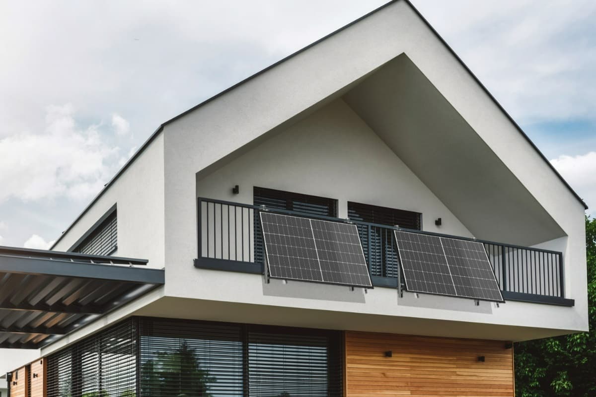 Green Solar GmbH: Ein Kärntner Pionier der Nachhaltigkeit im Energiebereich mit Plug & Play Lösungen