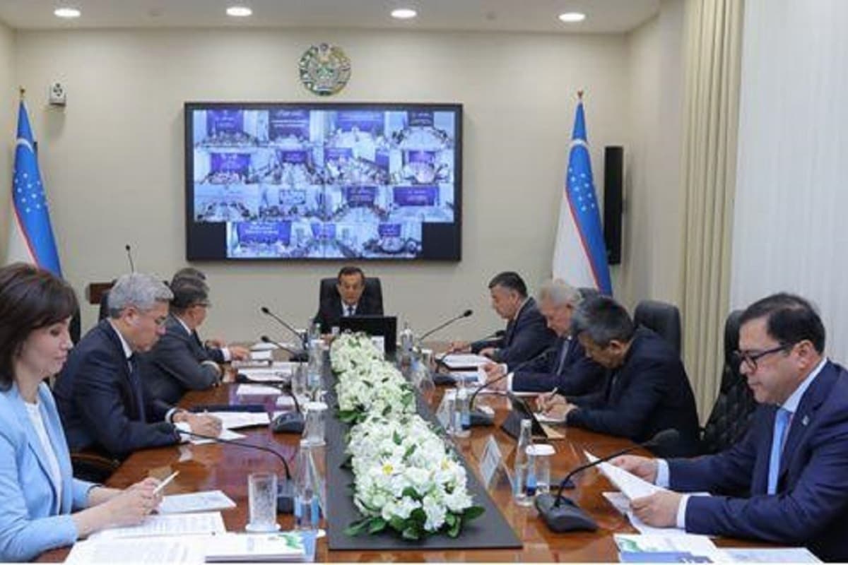 Wahlkommission genehmigt eine Braille-Schablone